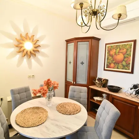 Luxury Zogan